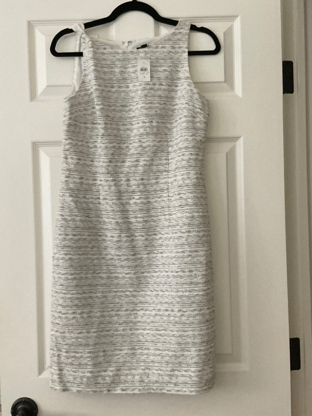 Ann Taylor Summer Sheath Dress NWT size 4 retails 139
